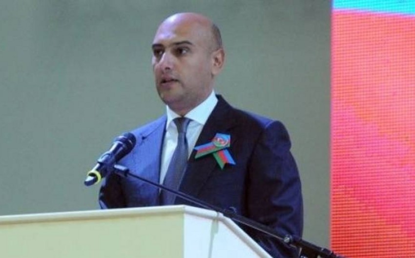 MTN əməkdaşları Dövlət Bayrağı Meydanı Kompleksi İdarəsinin keçmiş rəisinin cinayət işində zərərçəkmiş şəxsdən 3 milyon manat istəyiblər
