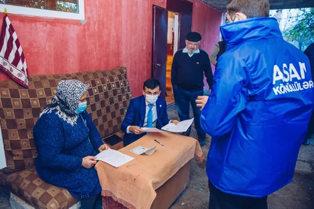 YAŞATın əməkdaşları şəhid ailələrinin üzvləri və qazilərlə görüşüb
