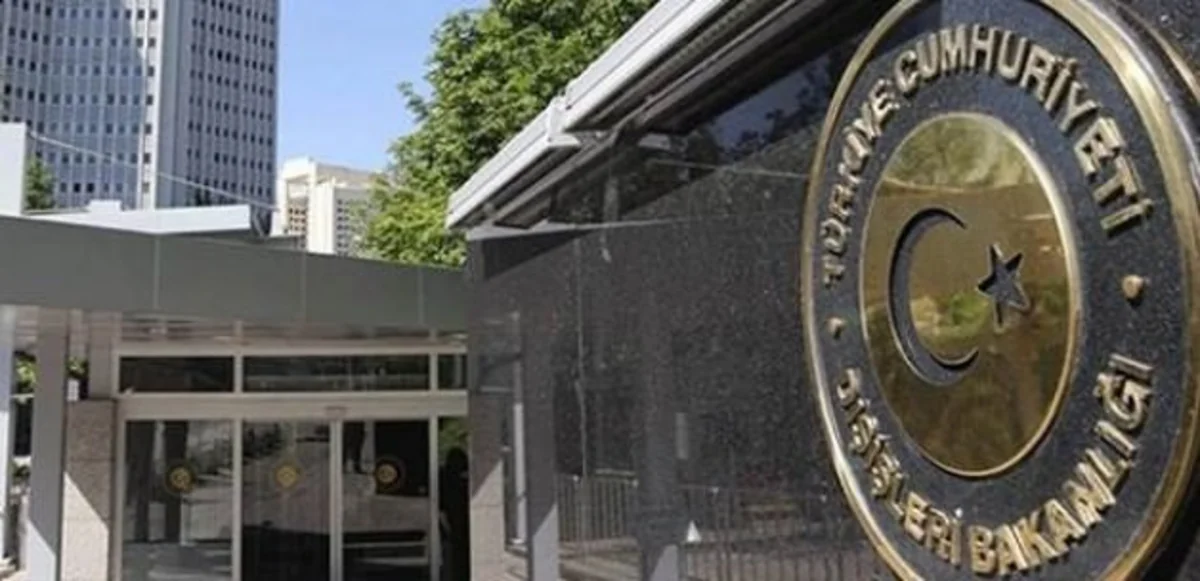 ​Türkiyənin Almaniyadakı baş konsulluğunun binasına basqın olub