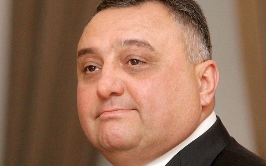 Eldar Mahmudovun əmisi oğlunun həbs müddəti uzadılıb