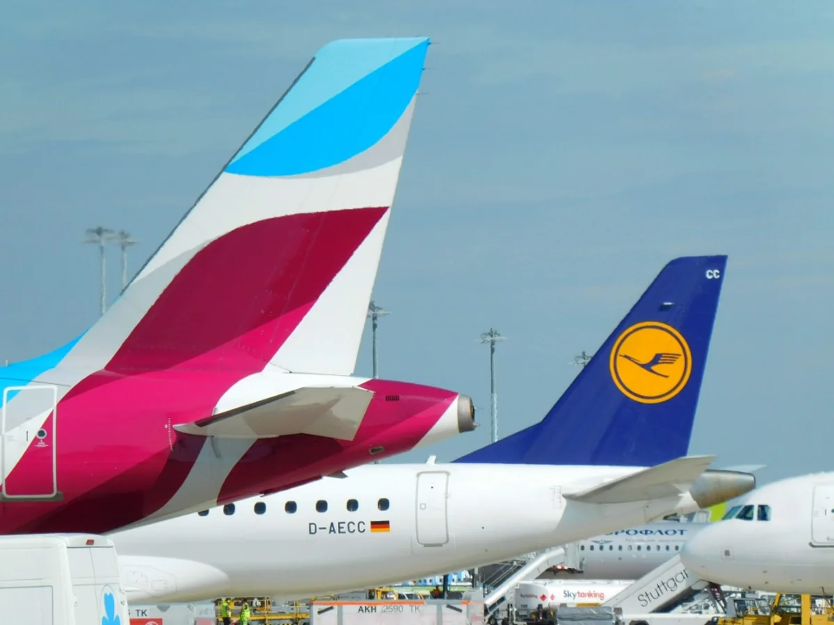 Lufthansa и Eurowings отменили более тысячи рейсов из-за нехватки персонала