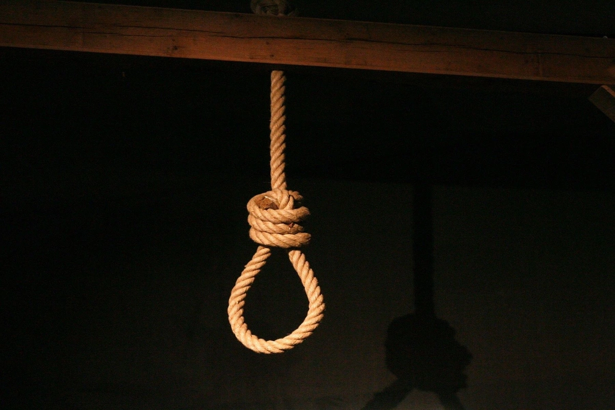 В Загатале 27-летний парень совершил суицид