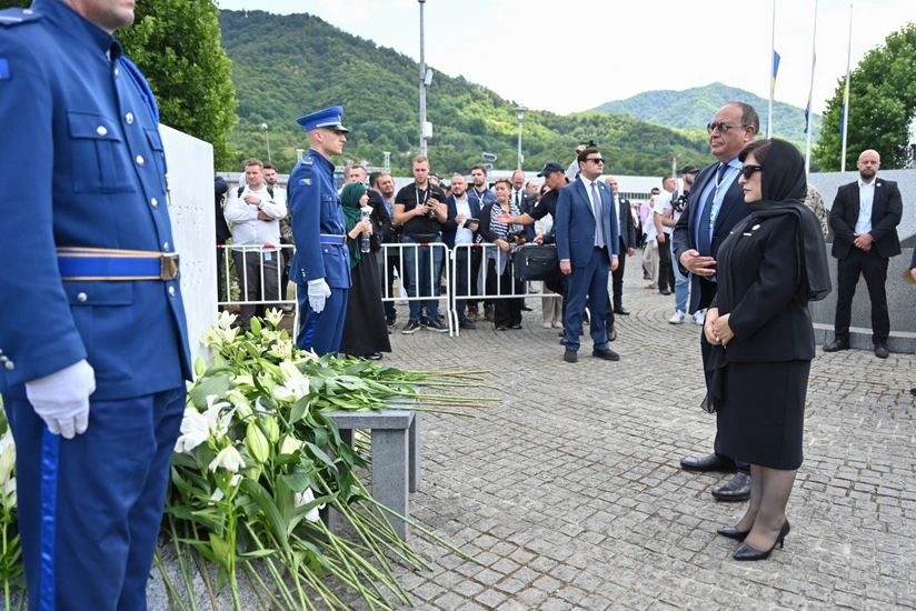 Azerbaijani Speaker Gafarova joins Srebrenica victims’ commemoration ceremony
