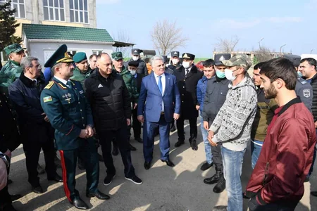 Президент Азербайджана отправил госчиновников на границу с Ираном - ОБНОВЛЕНО