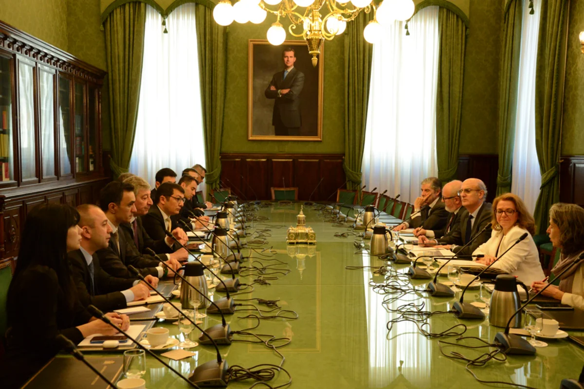 В Азербайджане может быть учреждено посольство Испании