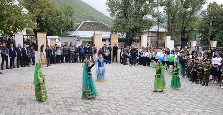 Şəkidə yeni məktəb binası istifadəyə verilib