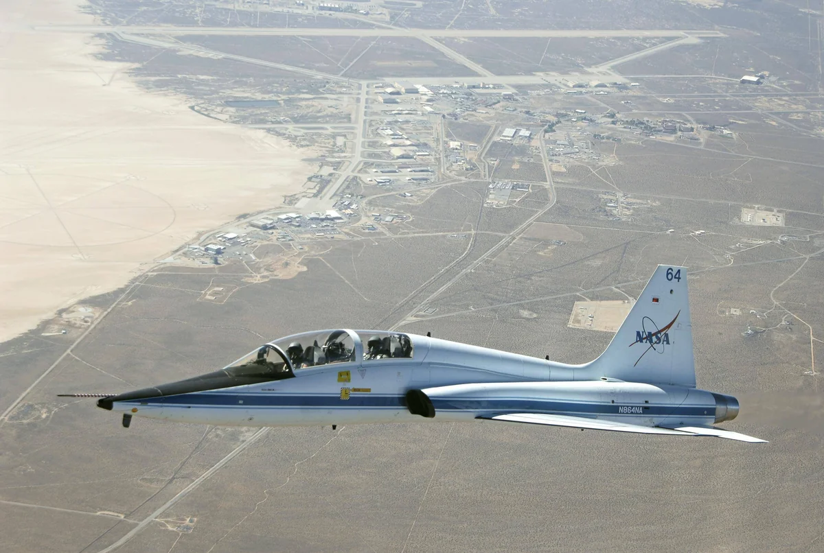 US jet crashes in Texas