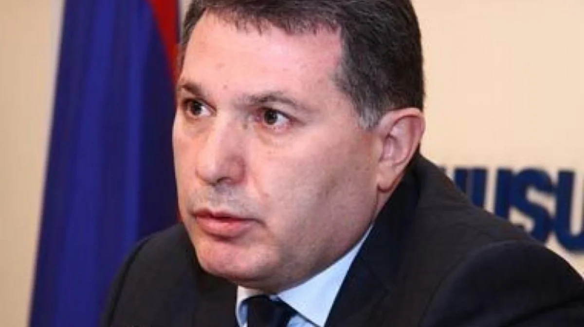 Ermənistan parlamentinin üzvü xaricə qaçıb