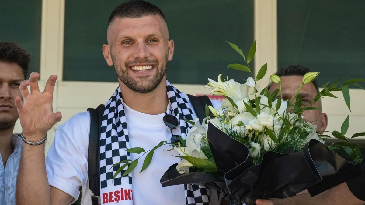 Beşiktaş xorvatiyalı hücumçunun keçidini açıqlayıb