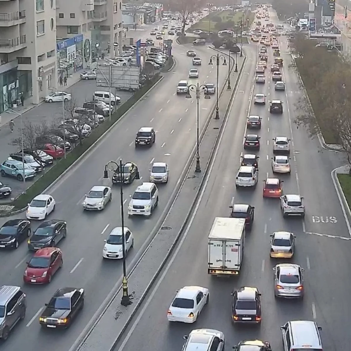 Bakının bir sıra yollarında tıxac müşahidə olunur