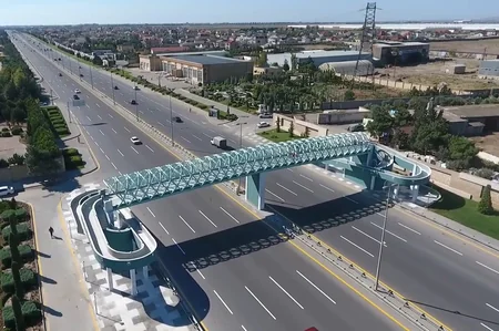 Prezident Mərdəkan-Zuğulba yolunda yerüstü piyada keçidinin açılışını edib