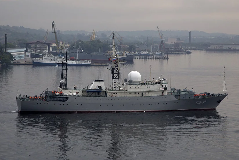 У восточного побережья США заметили российский корабль-разведчик
