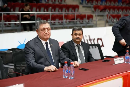 Gənc cüdoçular arasında Azərbaycan birinciliyinin ilk qalibləri müəyyənləşib