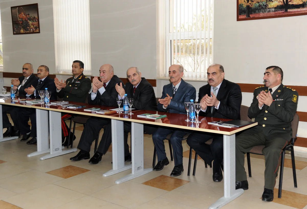 Polis veteranları cəbhə bölgəsində görüşlər keçiriblər