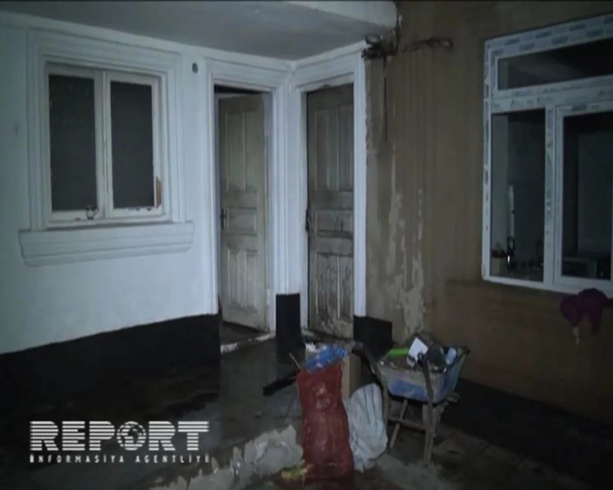 Tovuzda ev yanıb - FOTO