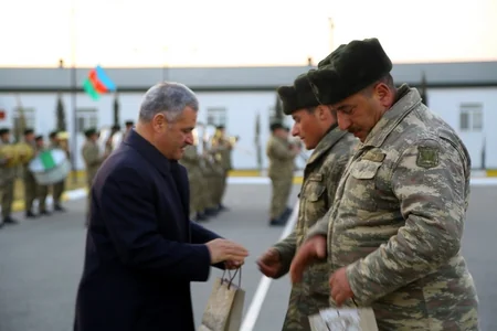 Generallar Od çərşənbəsini əsgərlərlə birlikdə qeyd etdi - FOTO - VİDEO