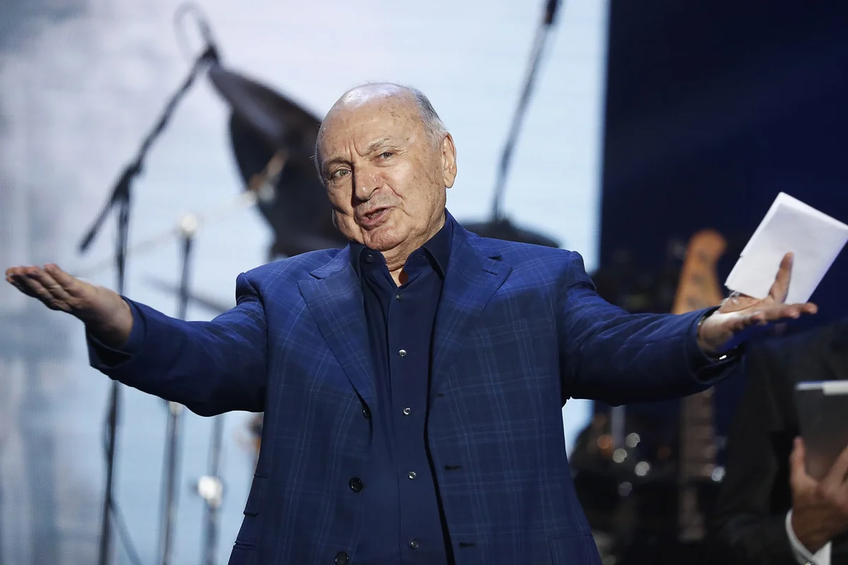 Mixail Jvanetski vəfat edib