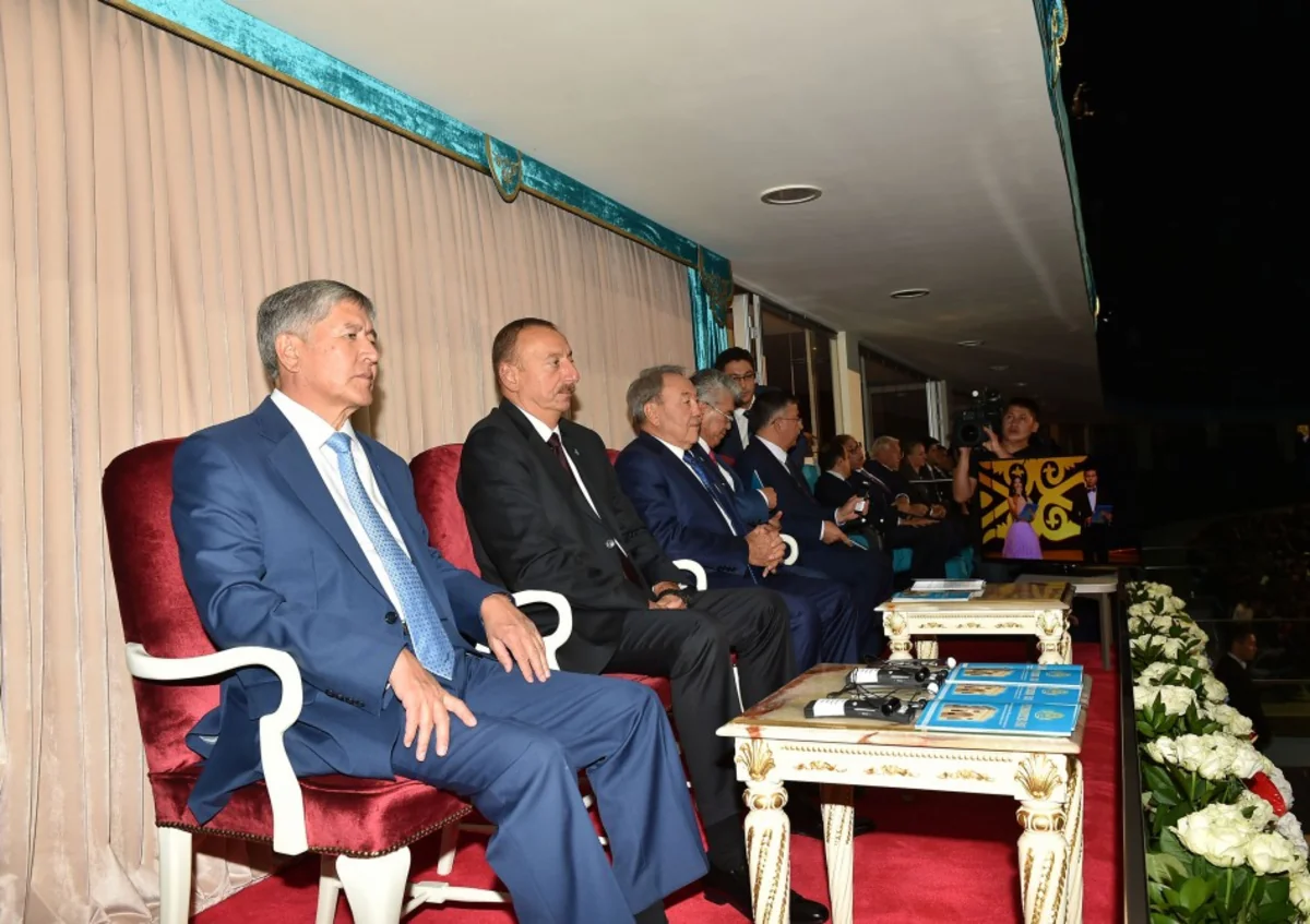 Prezident İlham Əliyev Astanada Qazax xanlığının 550 illik yubileyi ilə bağlı teatrlaşdırılmış tamaşaya baxıb