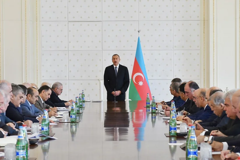 Prezident İlham Əliyev: İxrac bazarlarının araşdırılması istiqamətində ciddi işlər aparılmalıdır