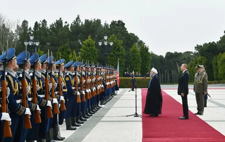 Azərbaycanda İran Prezidenti Həsən Ruhaninin rəsmi qarşılanma mərasimi olub