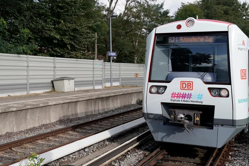 В Германии представили не имеющий аналогов в мире беспилотный поезд
