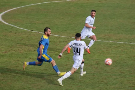 Premyer Liqa: Qarabağ Kəpəzlə heç-heçə edib