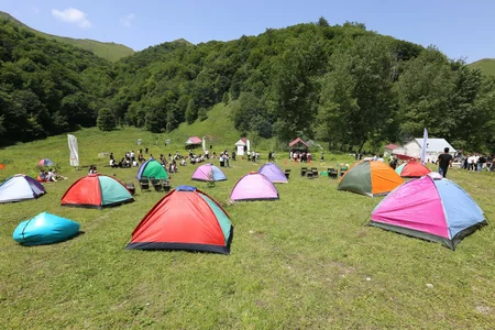 Uşaq İncəsənət Festivalının iştirakçıları üçün yay düşərgəsi təşkil olunub