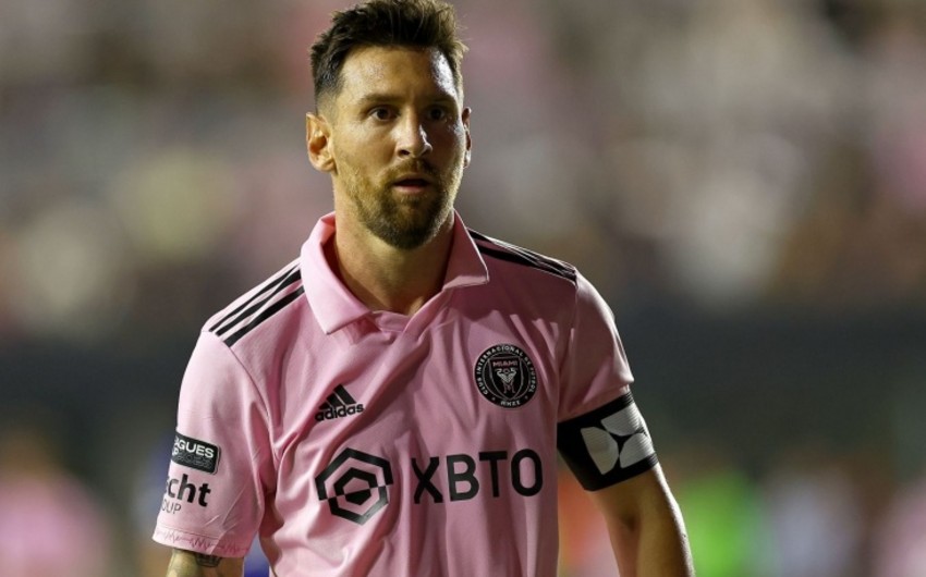 Argentina Prezidenti ölkəsinin futbol tarixinin ən yaxşı oyunçusunun adını açıqlayıb