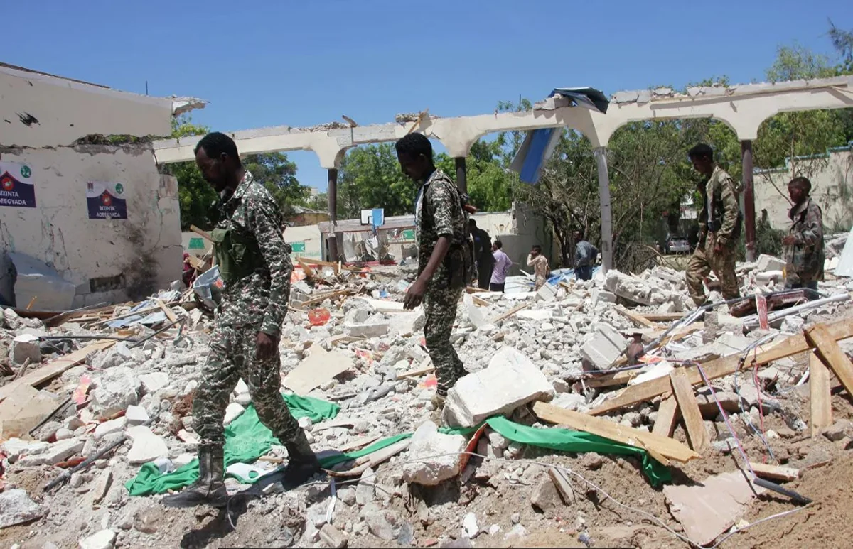 Somali ordusu rəhbərinin müavininə sui-qəsd cəhdi olub, ölənlər var
