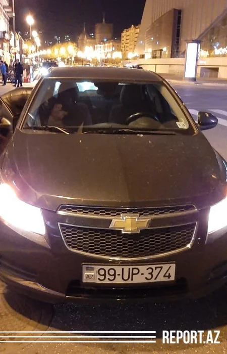 В Баку столкнулись два мотоциклиста, есть пострадавший