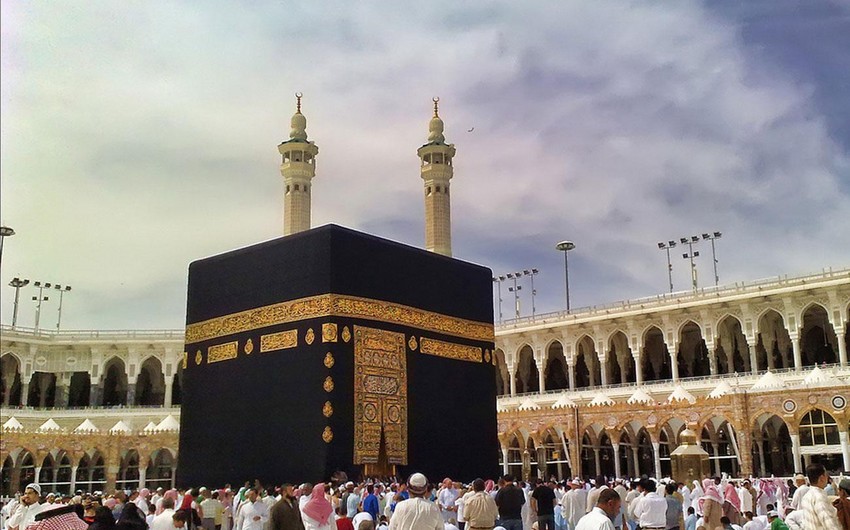 Azərbaycandan Həccə gedən ilk zəvvar qrupu Ümrə ziyarətini yerinə yetirib
