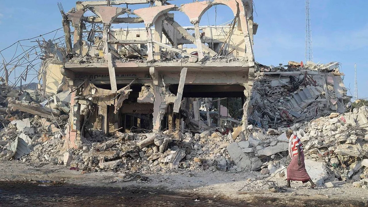 Somalinin paytaxtında terror aktı olub