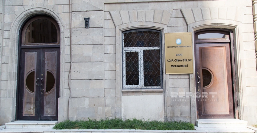Bakıda tanışını güllələyəndən sonra adını dəyişən şəxsin məhkəmə prosesi keçirilib