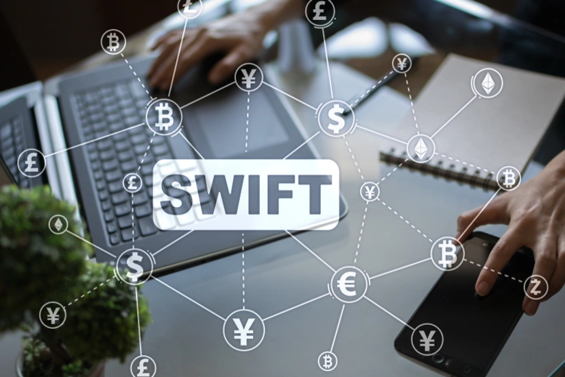 Bloomberg: США всерьез рассматривают возможность отключения России от SWIFT