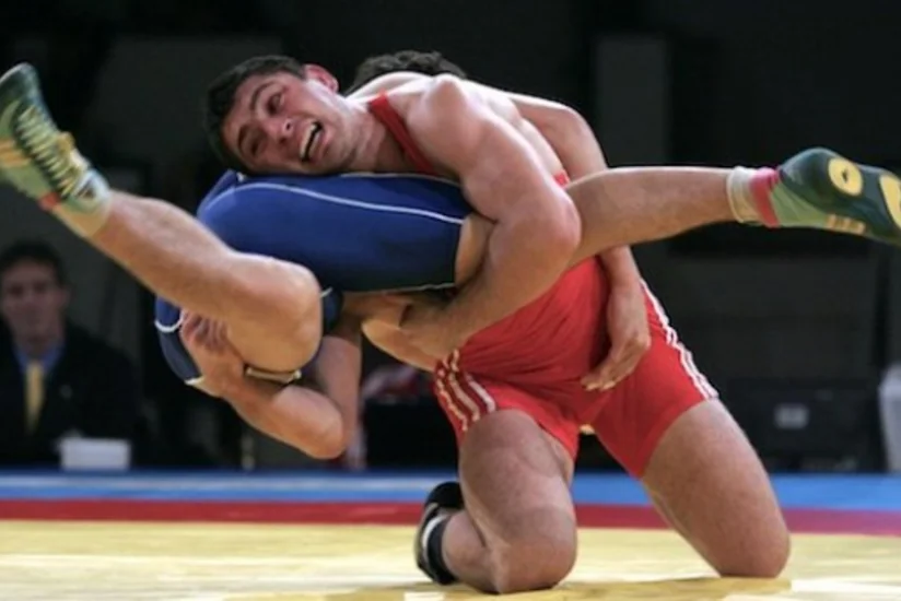 Azərbaycanın dünya və olimpiya çempionu Avropa çempionatında zədələnib