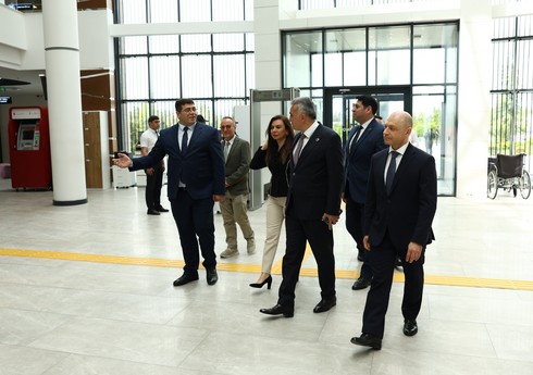 Türkiyəli vəkillər 2 saylı Gəncə “ASAN xidmət” mərkəzinin fəaliyyəti ilə tanış olublar