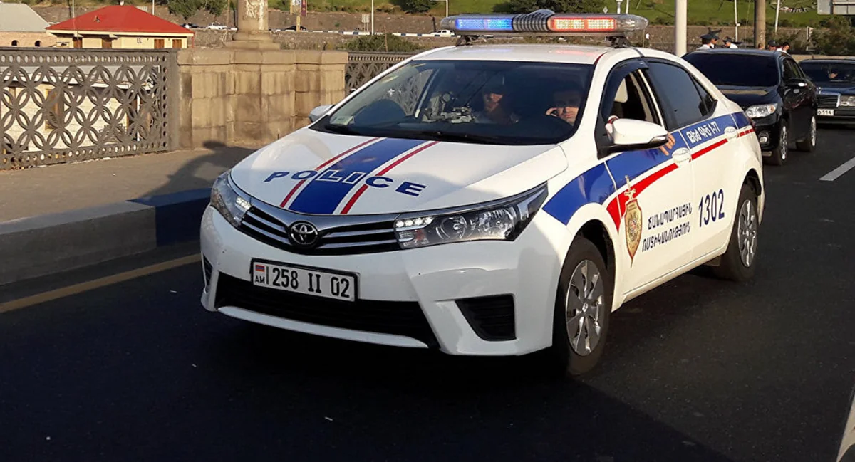 В Ереване грабители совершили налет на пункт обмена валюты