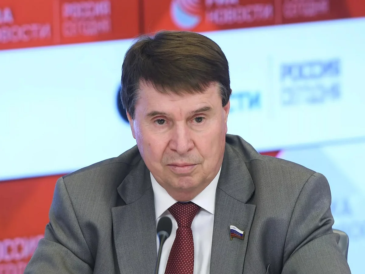 Сенатор допустил референдумы в ДНР, ЛНР и на юге Украины в течение года