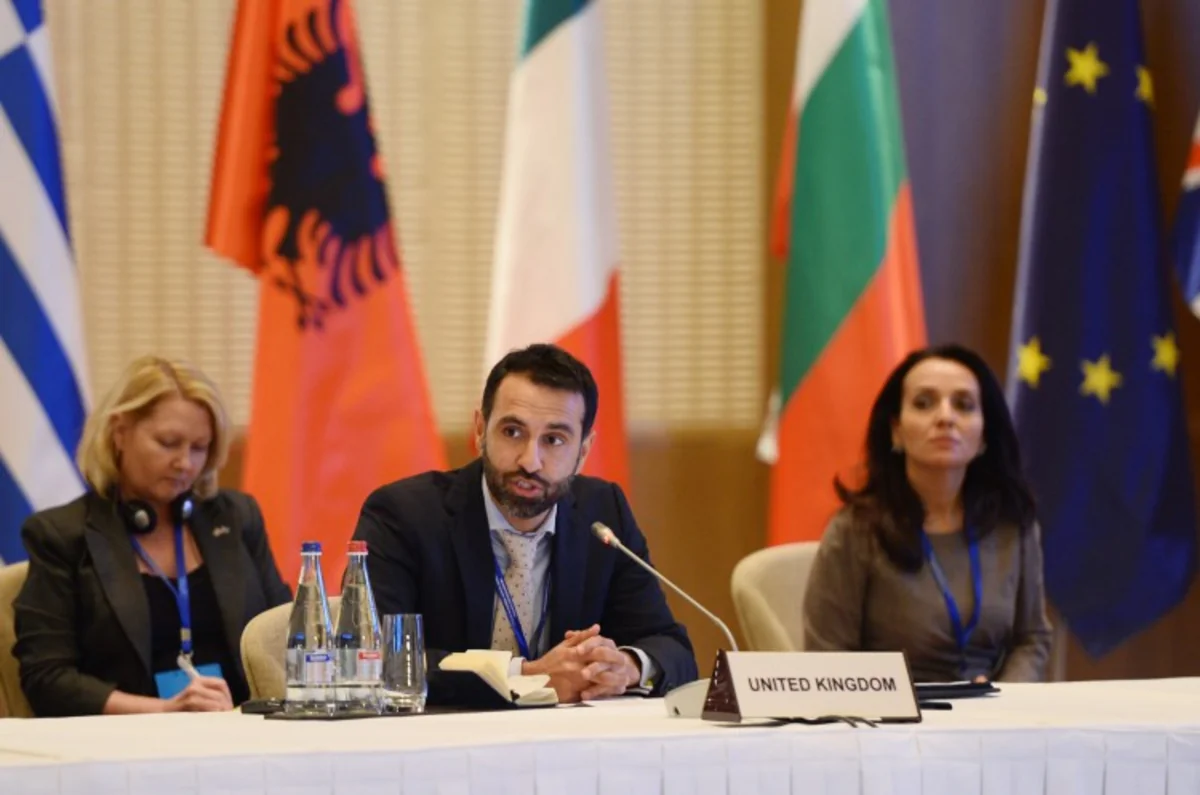​Britaniyalı nazir: Birləşmiş Krallıq Azərbaycanla münasibətləri yüksək qiymətləndirir
