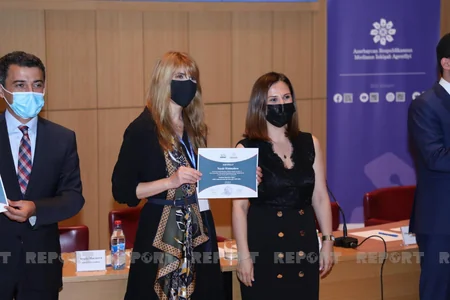 Mediada islahatlara doğru mövzusunda silsilə seminarlara yekun vurulub