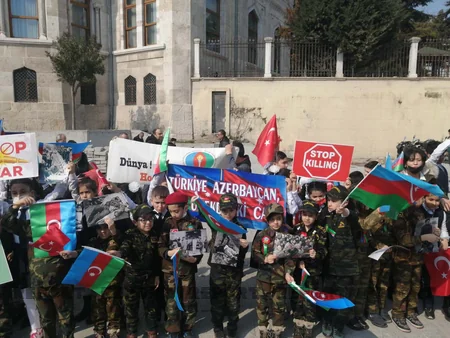 Beyazit meydanında Xocalı soyqırımının 30-cu ildönümü ilə əlaqədar aksiya keçirilib