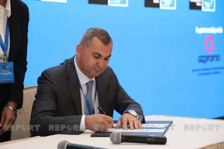 Qara Dəniz Ticarət və İnkişaf Bankı Azərbaycanın iki bankına kredit ayırıb