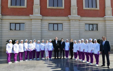 President Ilham Aliyev examines operations of confectionery manufacturing enterprise in Lankaran