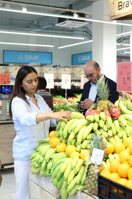BRAVO Supermarketlər Şəbəkəsi İsmayıl Hidayətzadə küçəsində yeni mağazasını açdı!
