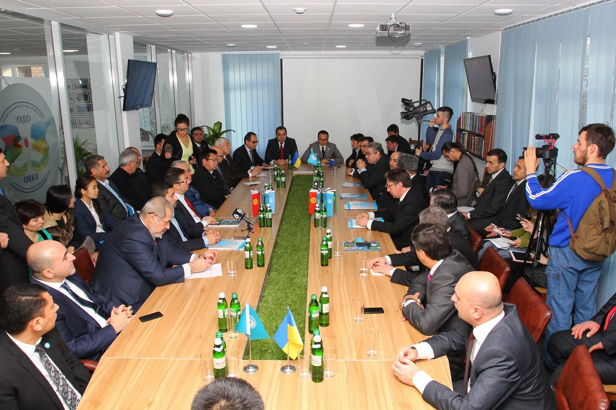 Türkdilli ölkələrin regional diaspor mərkəzinin açılışı olub