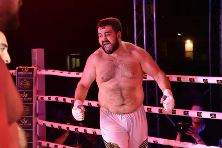 Azərbaycanlı idmançılar Batumidə kikboksinq və MMA üzrə beynəlxalq turnirdə qələbə qazanıblar