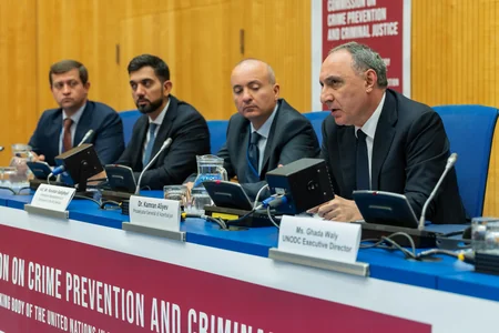 Baş prokuror Vyanada işgüzar səfərdədir