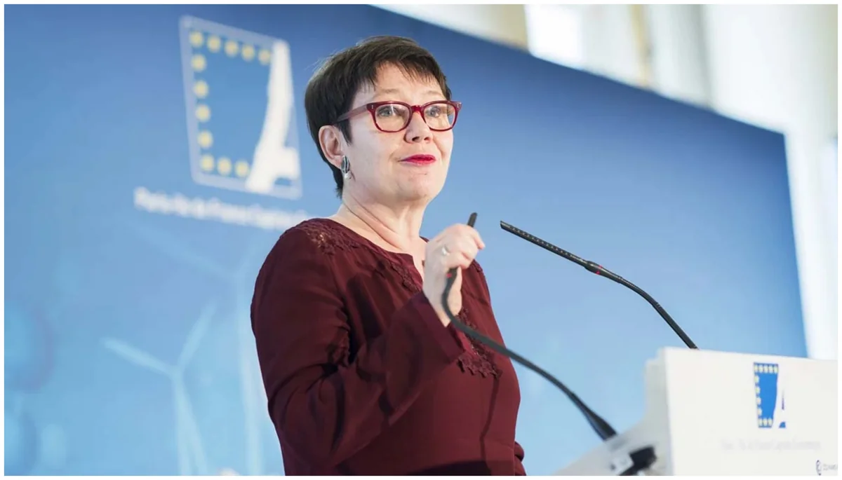 EBRD president starts touring South Caucasus from Azerbaijan