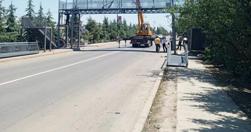 Cəlilabadda ötən il avtoqəza nəticəsində sıradan çıxan yerüstü keçid bərpa olunub 