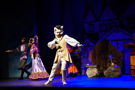 Akademik Rus Dram Teatrı Şəkidə qastrolda olub